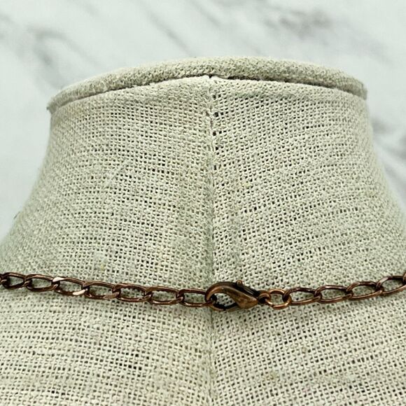 Beaded Charm Gold Tone Chain Link Necklace - Picture 4 of 5